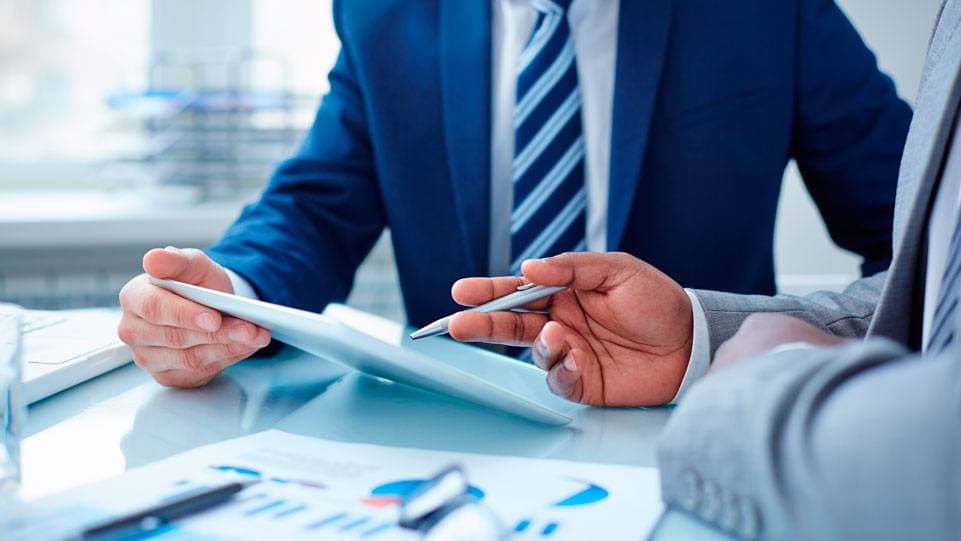 Consultoria - Assessoria em transações corporativas