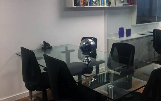 A Resulta Consultoria Empresarial detém ampla experiência em processos de Reestruturação Financeira, envolvendo negociações e estruturações de dívidas.