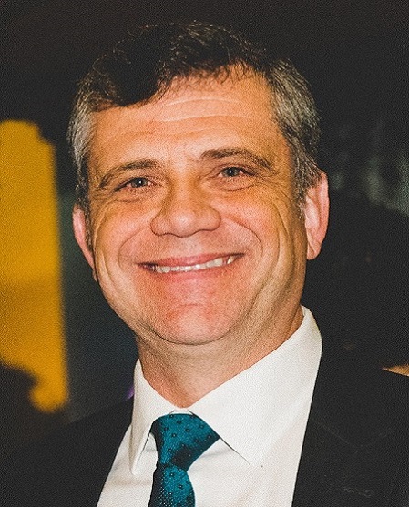 Robson Pedroso é Consultor Associado na Resulta Consultoria Empresarial - São Paulo (SP). Robson Pedroso é Consultor Associado na Resulta Consultoria Empresarial - São Paulo (SP).